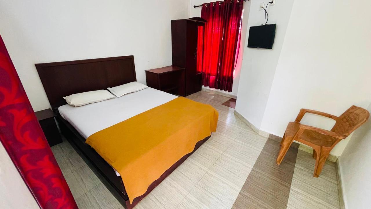 Hotel O Yayaz Resorts Sultan Bathery Exterior photo